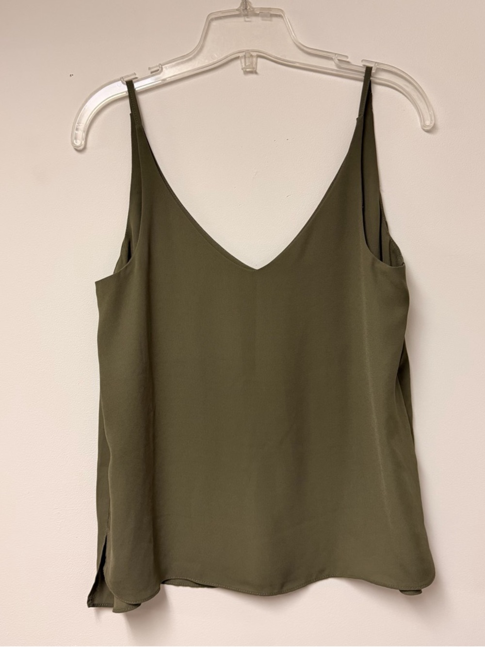 3/$20 🌺 Topshop V-Neck Cami